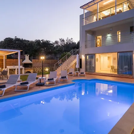 Olive Chrysi Luxury With In-room Plunge Pool Вілла Ханья (Крит)