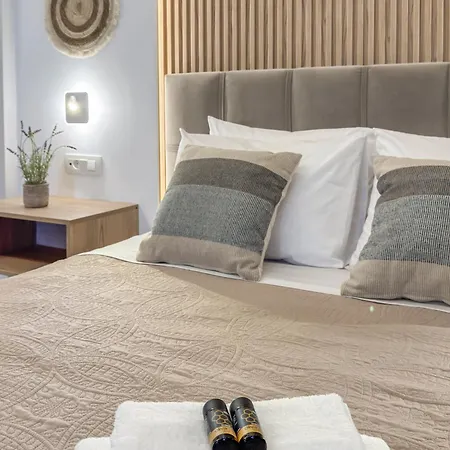 Вілла Olive Chrysi Luxury With In-room Plunge Pool *