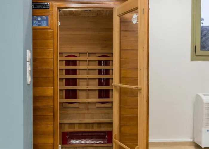 فيلة Olive Chrysi Luxury With In-room Plunge Pool *