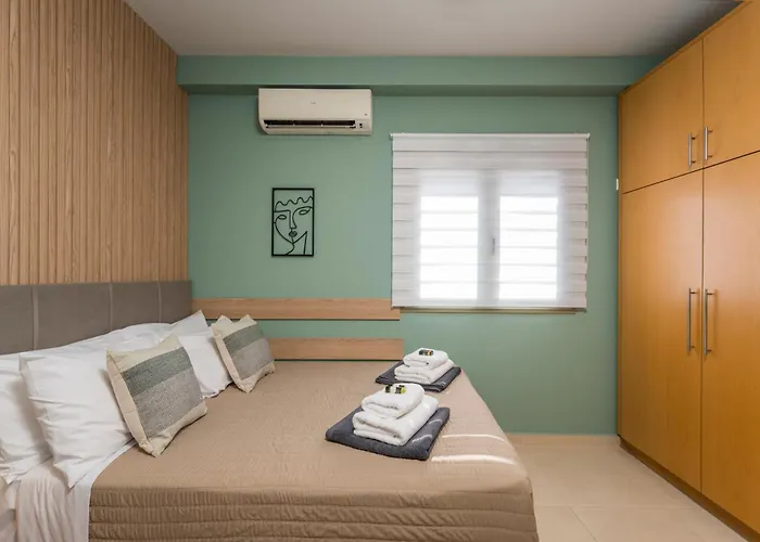 Olive Chrysi Luxury With In-room Plunge Pool * خانيا