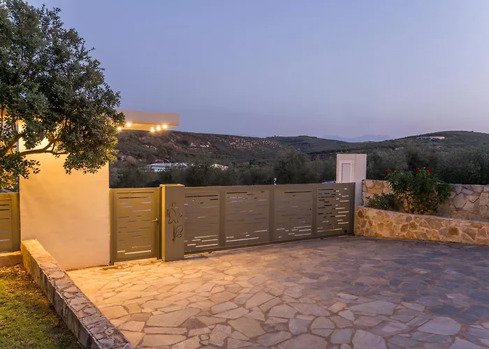 Olive Chrysi Luxury With In-room Plunge Pool Βίλα *